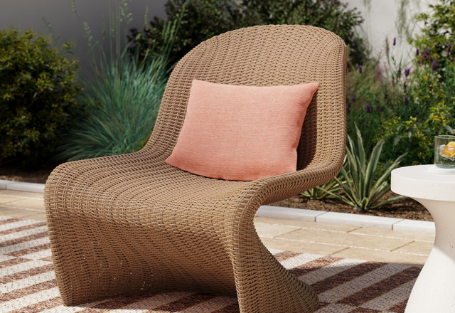 Our Picks: Outdoor Chairs